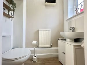 WC- click for photo gallery